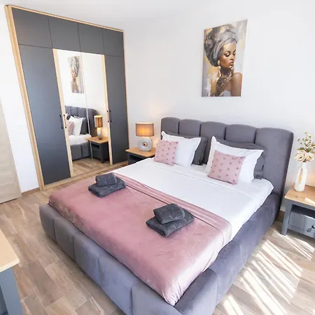 Azur Pearl By Rv Apartmán Saints Constantine and Helena